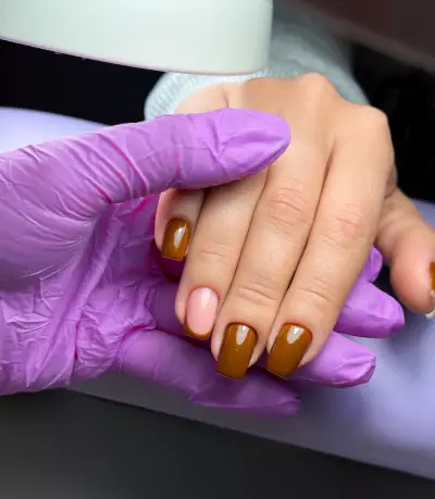 Diiqna nails