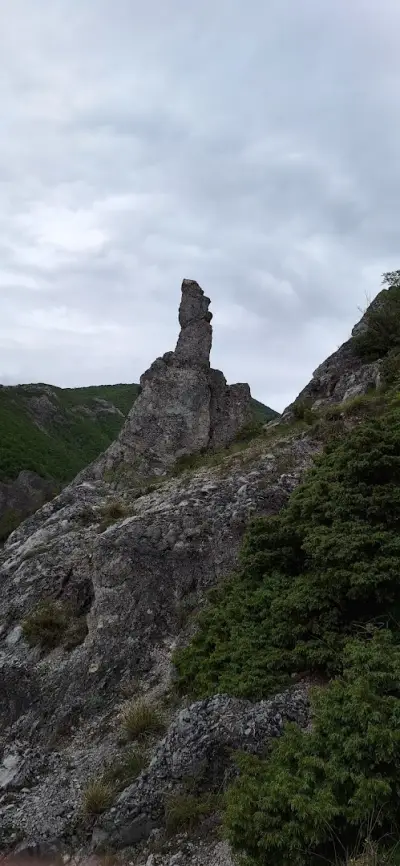 Скално образувание Котката