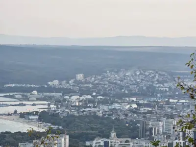 Гледката до телевизионната кула