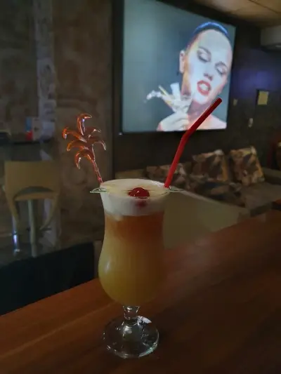 MARTINI BAR - CITY