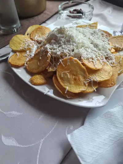 Ресторант ,, Неда '' , хотел Ангелов
