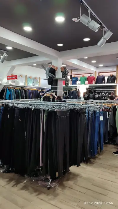 fashion wear DELYAN