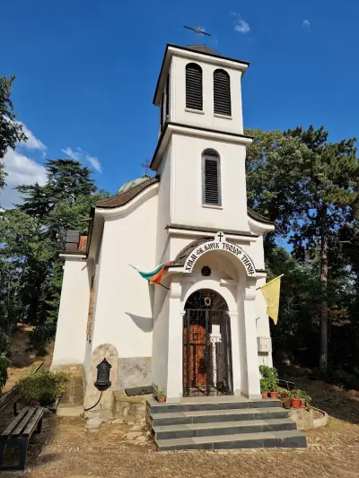 Храм "Св. Теодор Тирон"