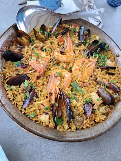 MORE Marina Restaurant