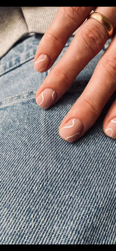 NAIL STUDIO LAKOM POMAZANO
