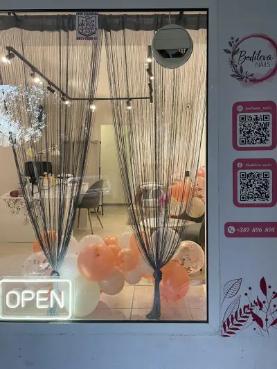 Bodileva nails