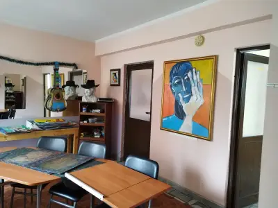 Школа по изобразително изкуство "Слънчоглед"