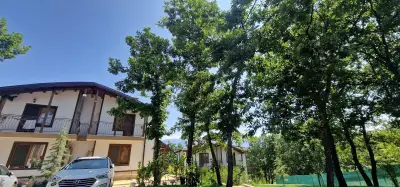 Къщи за гости NARA