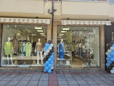 Trendy Store