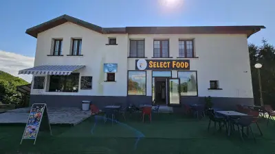 Restaurant &Cafe “SELECT FOOD”