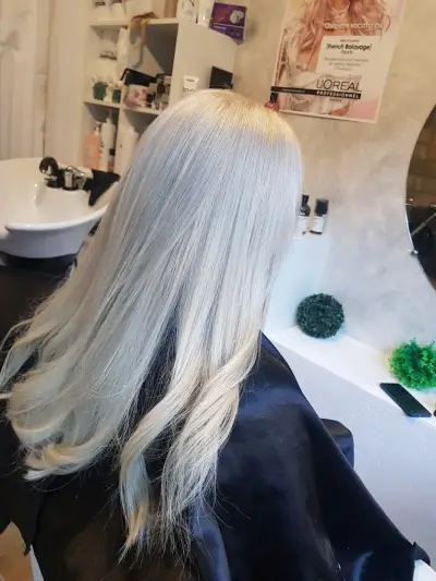 Фризьор “LOREAL”