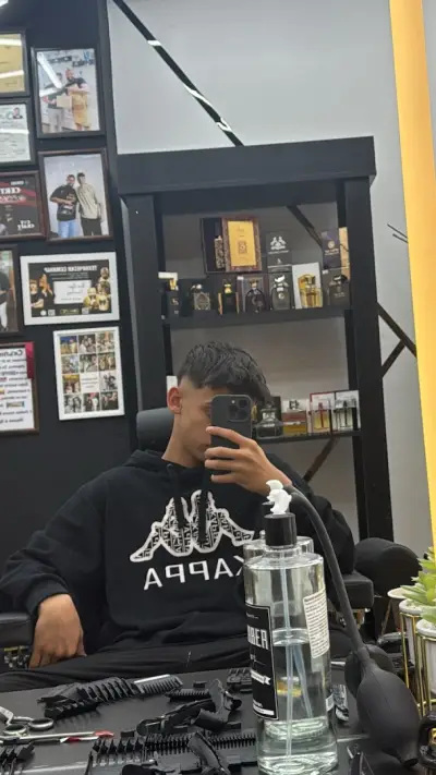 RE barbershop