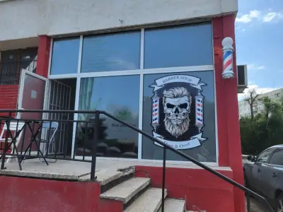 Barber shop Over & Over
