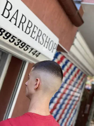 Barber Shop Golden Monkey