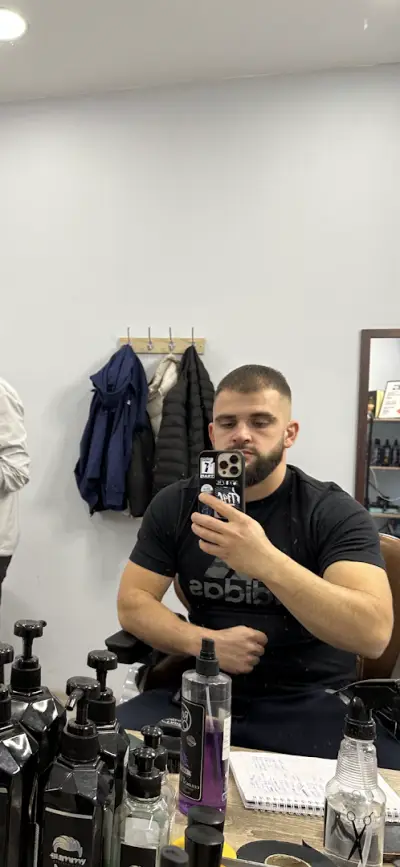BARBER HUB YUSUF