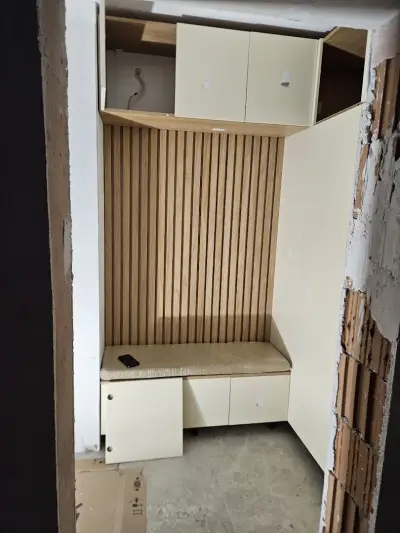 Мебели Ламини