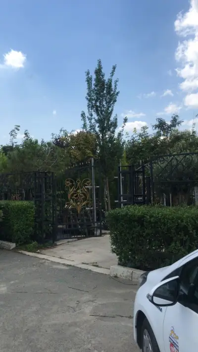 Градински център "Компас-Флора"