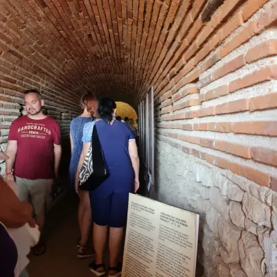 Поморийска куха гробница (Thracian Tumulus Pomorie)