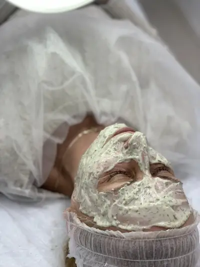 Лора козметик лазерна епилация