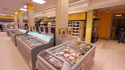 T MARKET