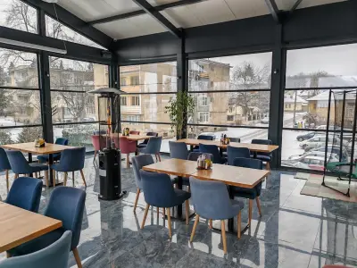 Riverview Bar • Grill • Garden