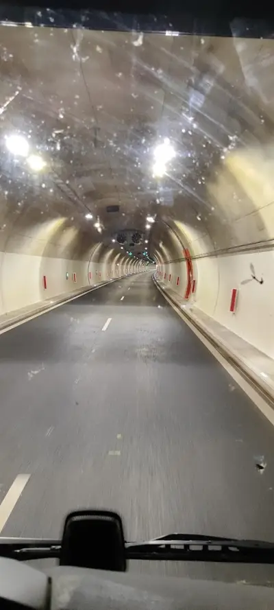 Тунел „Железница“ (път I-1)