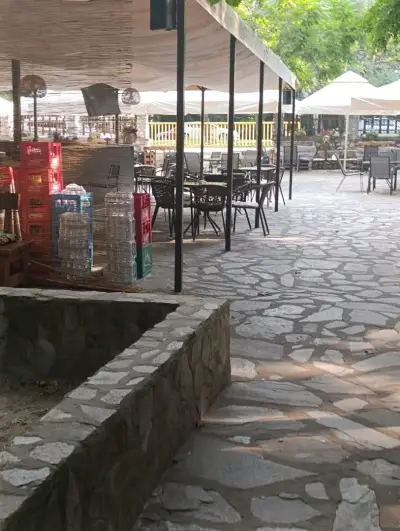 Umbrella Bar