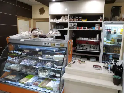 Сладкарница "ЗОЯ"