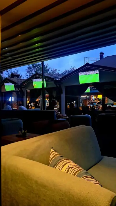 Pool House 147