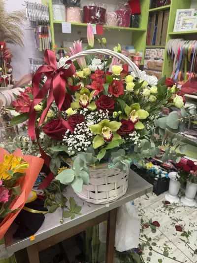 Магазин за цветя SI flowers