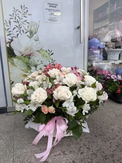 Магазин за цветя SI flowers
