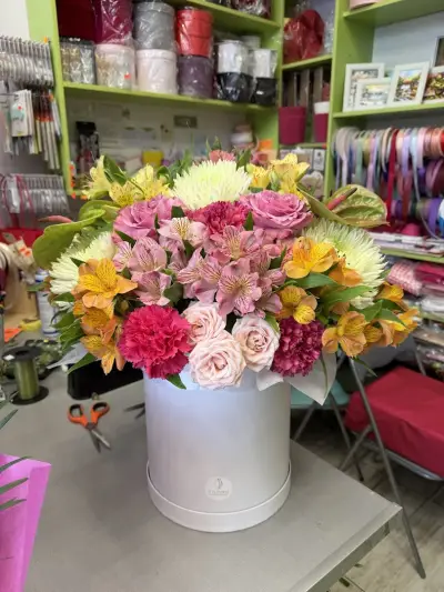 Магазин за цветя SI flowers