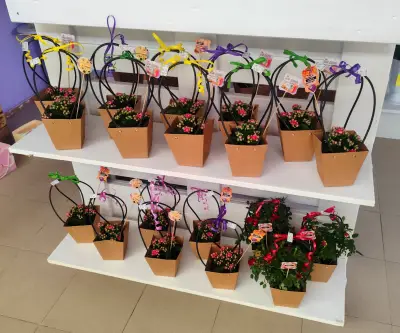 Цветарски магазин "Bloomsy Flowers"