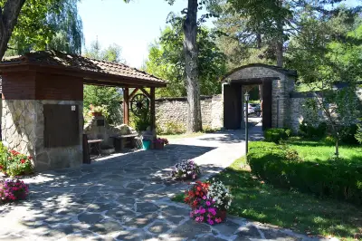 Новоселски манастир „Св. Троица“