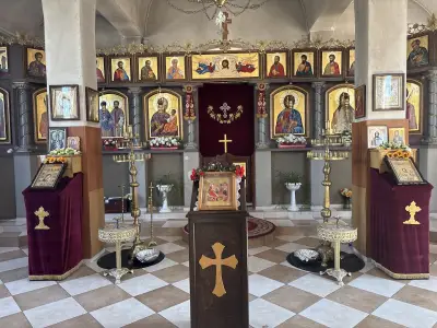 Храм "Св. Безсребреници Козма и Дамян"
