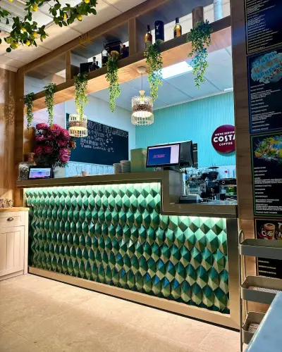 Ivo Coffee Bar