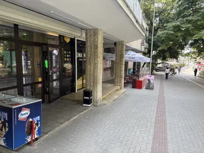 Pause Shop & Coffee