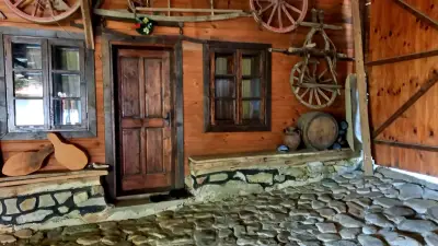 Топаловата Къща