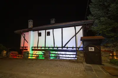 Дедовата Къща