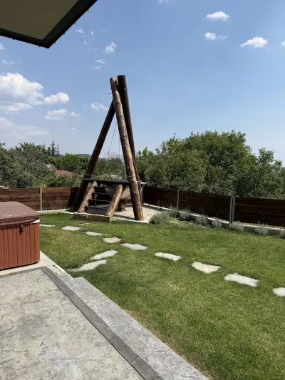 Veles Luxury House