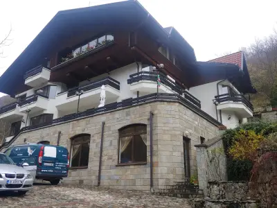 Вила Червен