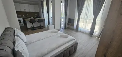 GREEN PARK Apartments and rooms for guests