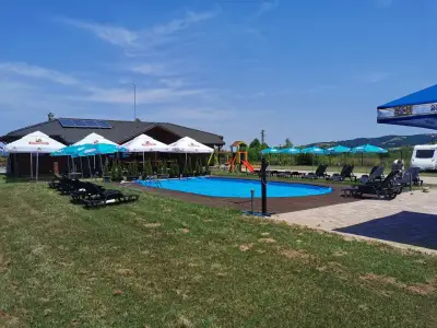 Camping Amazing Village