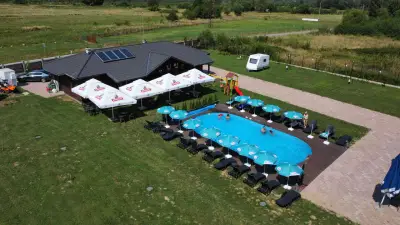 Camping Amazing Village