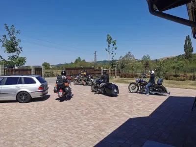 Camping Amazing Village