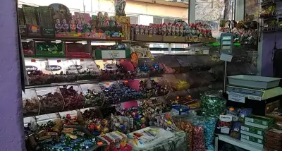 ФАНТАЗИЯ магазин за Ядки,бонбони и сушени плодове
