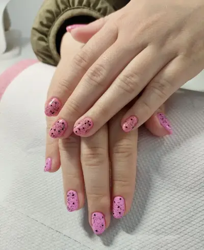 NM Beauty Nails by Mariana