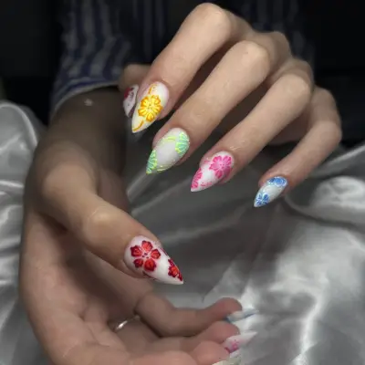 Lunarra Beauty