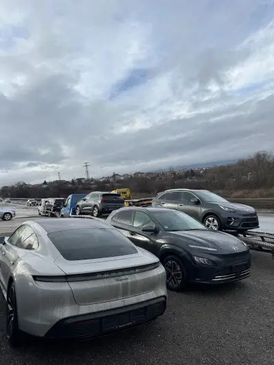 FUTURE CARS