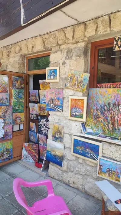 Art Gallery Geo Boya Art Bg